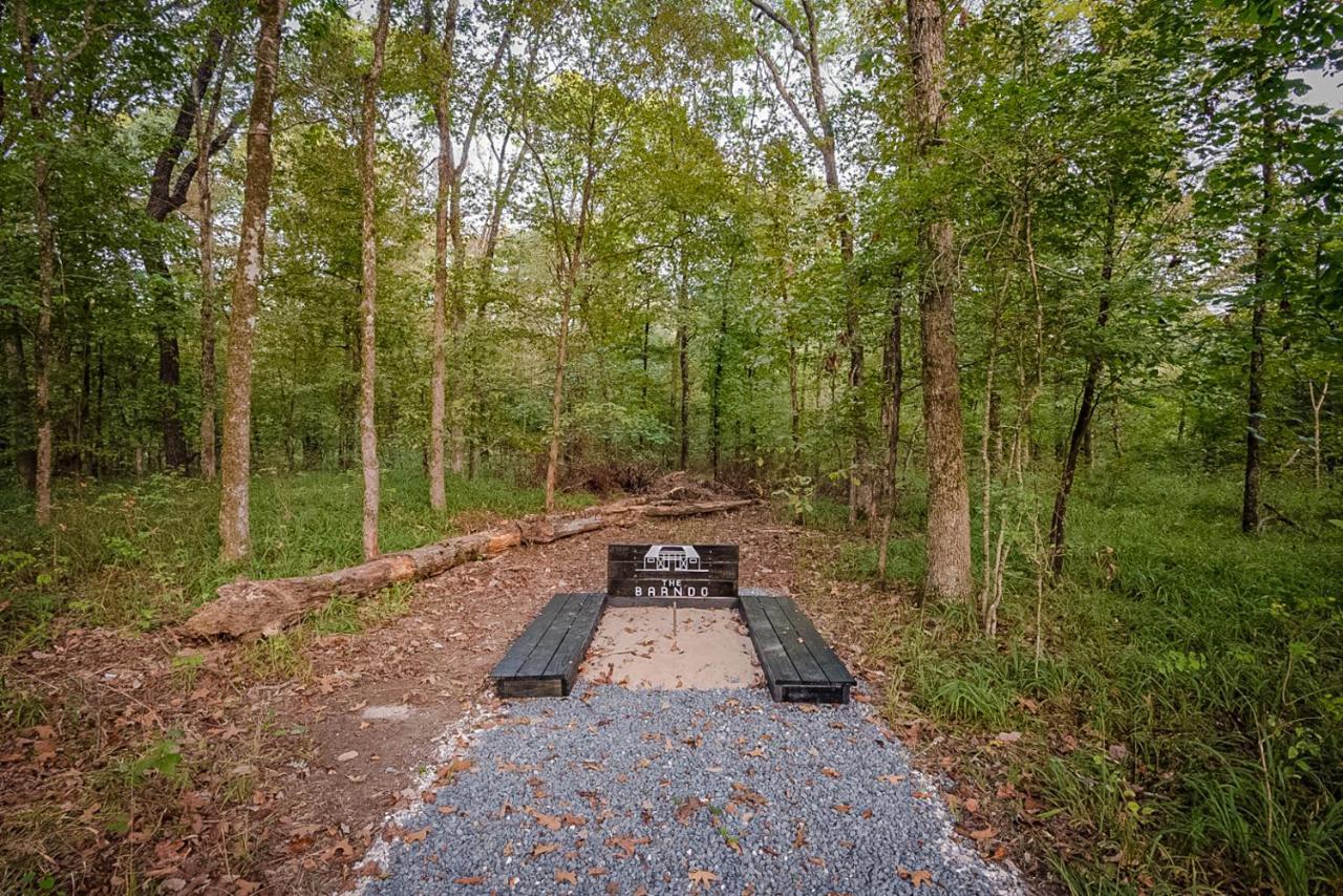 "The Barndo" 4Br Luxury Cabin, Hot Tub, Fire Pit, Bunks, Arcades, Playhouse! Broken Bow Eksteriør billede